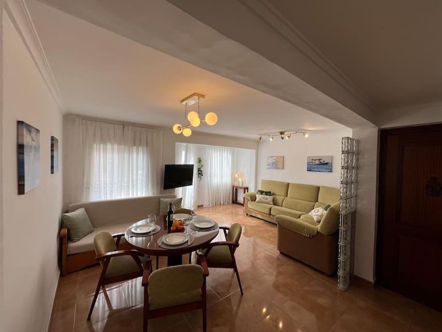 Apartamento Monika Playa Y Grau Gandia Zewnętrze zdjęcie